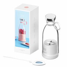 Load image into Gallery viewer, Personal Size Blender Quick Juicing Portable Blender Rechargeable Juice Cup for Smoothie Mini Handheld Fruit Mixer
